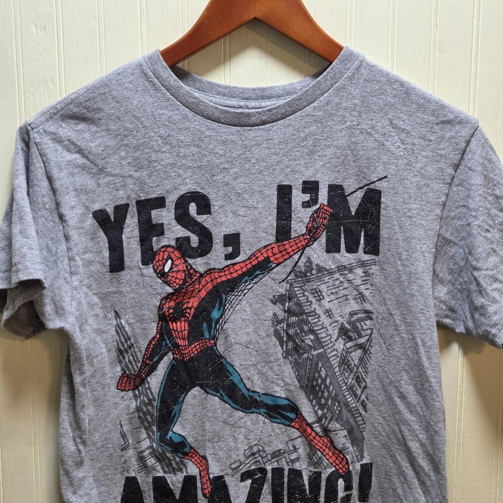 Marvel Shirt Boys 14-16 Gray Spider-Man Yes I'm Amazing Graphic Tee Top
